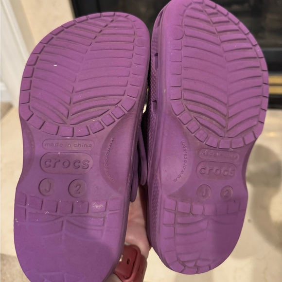 Kids Crocs, purple, size J2 - Picture 5 of 7